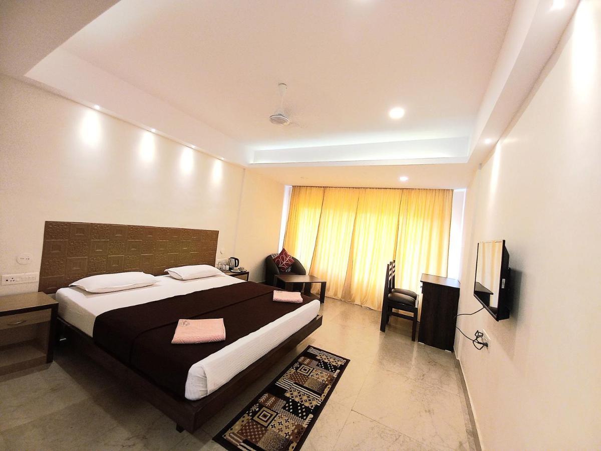 Famafa Hotel Arambol Buitenkant foto