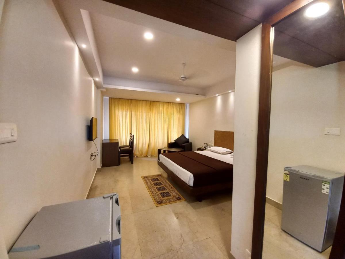 Famafa Hotel Arambol Buitenkant foto